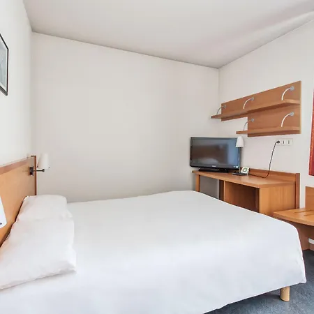 Appart'city Confort Gerland Aparthotel 3*