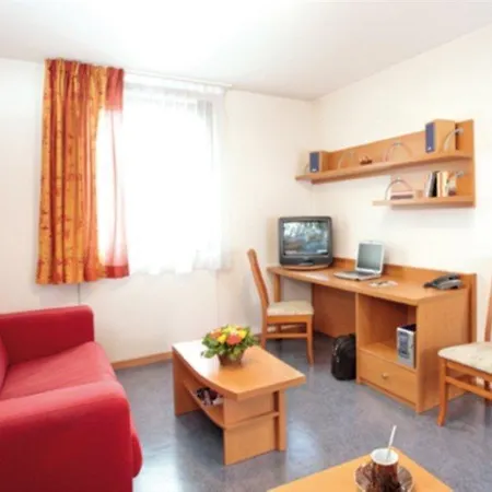 Appart'city Confort Gerland Aparthotel